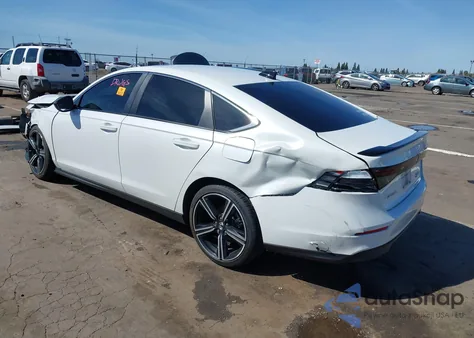 2024 Honda Accord Hybrid Sport z USA, uszkodzony, nr VIN 1HGCY2F53RA041946